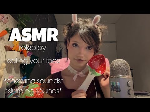 𑣲ASMR roleplay || eating your face 🥄 🍓