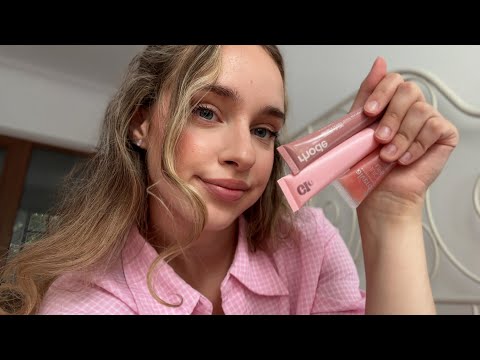 ASMR ♡ Lip Gloss Application And Tapping