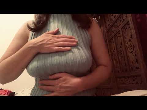 ASMR no bra scratching summer top