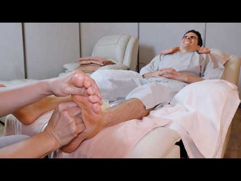 ASMR: 💆 Extremely Relaxing Thai Foot Reflexology with Neck and Head Massage for Deep Sleep!