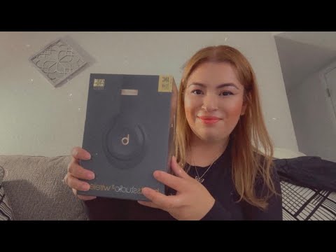 ASMR| Unboxing new headphones 🎧 & life update- soft spoken