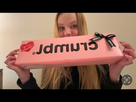 ASMR Mukbang trying Valentine’s Day Crumbl cookies🍪🩷 (whispered)