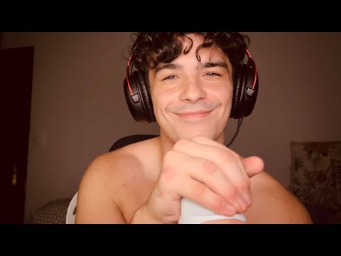 ASMR Mic Gripping, Skin Scratching, Mic Pumping, and Collarbone Tapping 😀