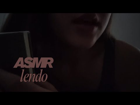 ASMR lendo (sons de boca, tapping, etc)