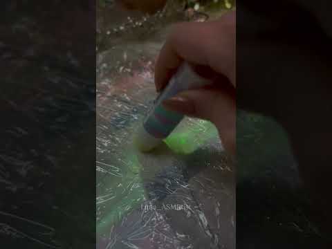 ASMR Do you like this trigger?😀 #shorts  #tingly #asmrtriggers