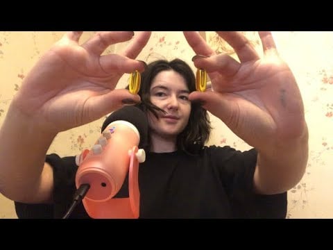 ASMR Taking my supplements with you 💊💊💊 (w/ tapping and lid sounds)