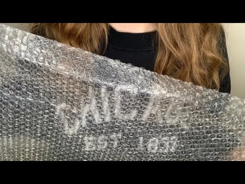 ASMR Popping Bubble Wrap