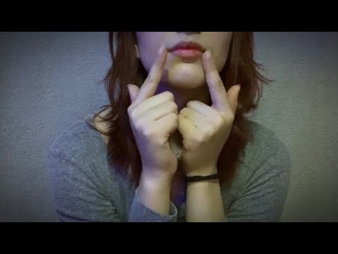 ASMR - te muestro como maquillo mis labios (MoUTH sOUNds) + (Inaudible) No talking 🖤💄