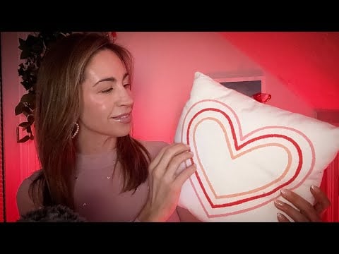 ASMR | Valentine’s Day Triggers | 💗Heart Candle, Cozy Decor & Sweet Candy Tasting 🍬✨