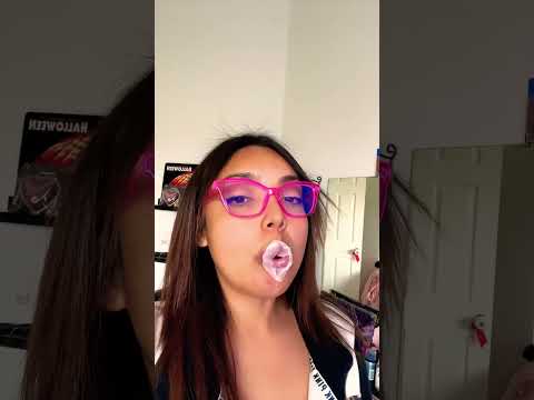 BUBBLE GUM ASMR | blowing bubble gum MOUTH sounds #bubblegumblowing #bubblegum