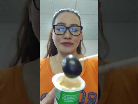 ONE TIME BITE PLUM WITH YOGURT #everyone #mukbang #shortsfeed #challenge #onebite #viral