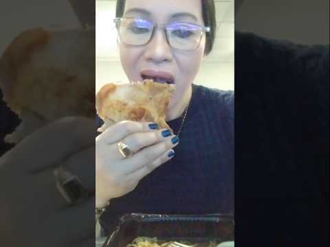 BEEF RAMEN #porkchops #shortsfeed #food #americanmukbangers #shortvideo #viralshort #mukbang