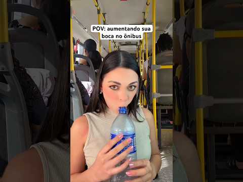 POV: aumentando sua boca no ônibus #asmr #asmrbrasil #asmrsounds #humor