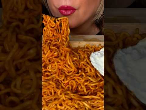 Samyang Buldak Noodles #asmr #food #ramen #buldak #korea
