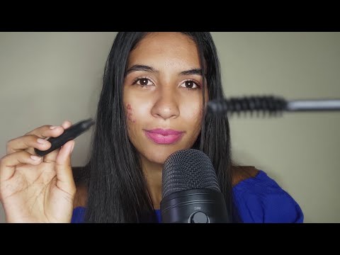 ASMR IRMÃ MAIS VELHA TE MAQUIANDO / alta sensibilidade 🤤