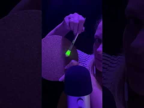 ASMR FR / Quel est ce mot ? #asmrfr #asmr #shortsasmr