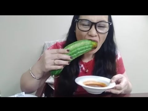 BITTER MELON CHALLENGE WITH NO EXPRESSION:Life in America