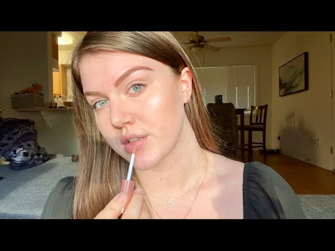 ASMR Lipgloss Application