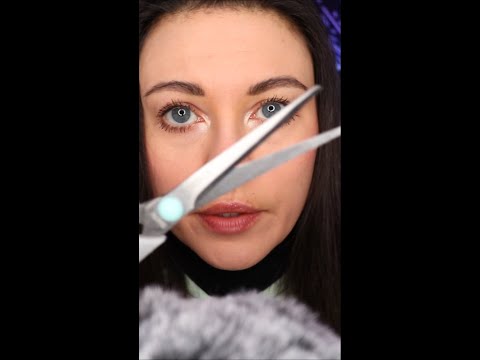 [ASMR] Ich Schneide Dir Die Haare ✂️ Der Schnellste Friseur Besuch Roleplay (Deutsch) #shorts