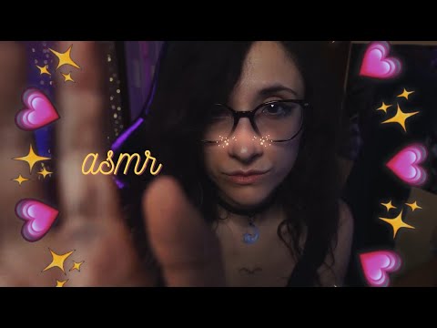 ASMR Ti coccolo il viso finché non ti addormenti (no talking, visual triggers, pov)