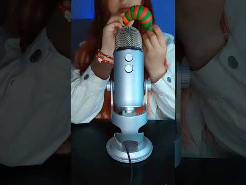 ASMR relájate con esta ORUGUITA #asmr #shorts