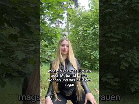 Darf deine neue Freundin deiner Meinung nach auch Motorrad fahren als Hobby haben? ❤️