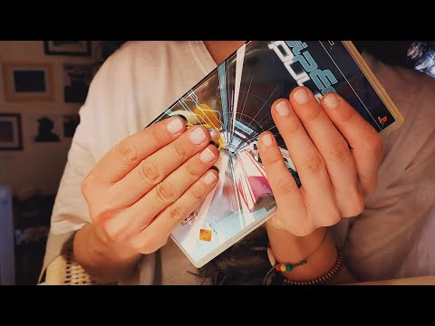 GRIPPING, TAPPING, CRINKLING & BOOK SOUNDS (NO MIC/NO TALKING)