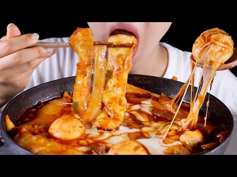 ASMR Cheesy and Spicy Rice Paper Tteokbokki | Diet Mukbang