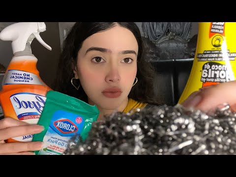 ASMR - ROLE - PLAY / LA CHICA ENVIDIOSA TE HACE UN SKIN CARE CON LOS PRODUCTOS INCORRECTOS