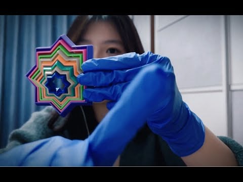 ASMR🎧｜Whisper, visual trigger, blue medical rubber gloves