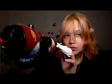 ASMR casero con uñas falsas