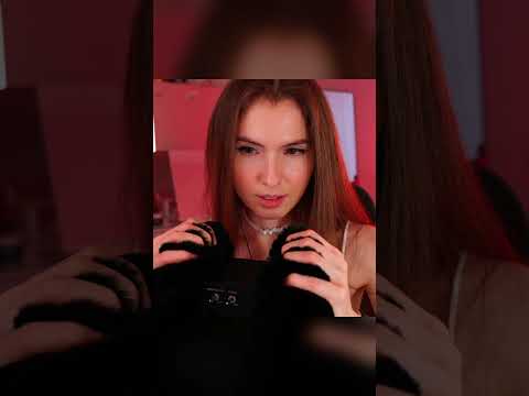 ASMR Fluffy Mic Scratching